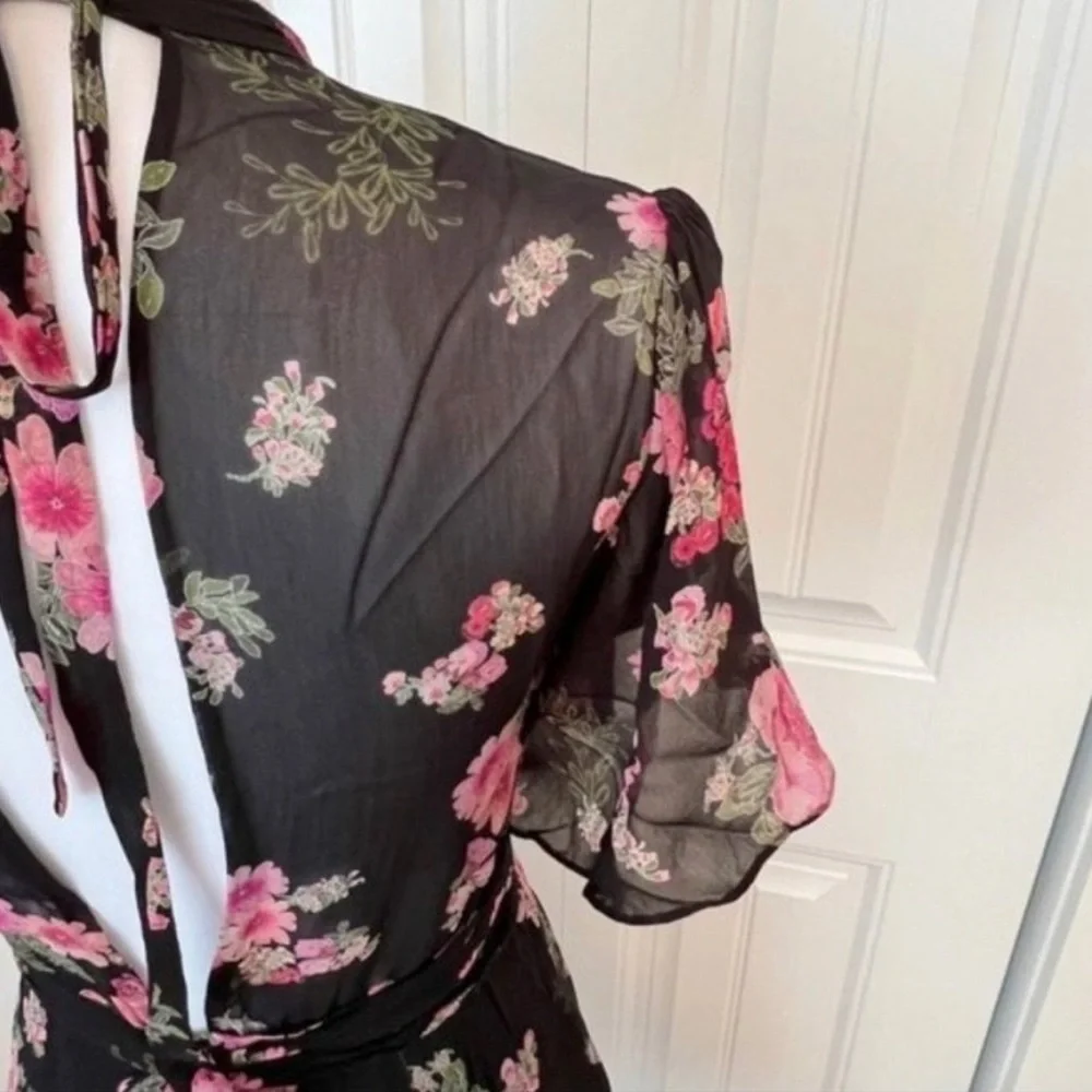 Zara Floral Dress - Picture 4 of 9